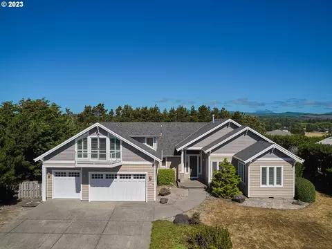 2039 Patricia Ann Ln, Gearhart, OR 97138