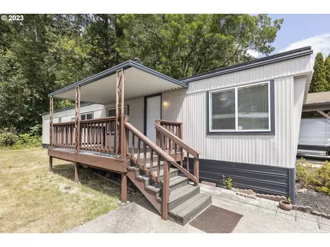 15119 SE Dayspring Ln #28, Clackamas, OR 97015