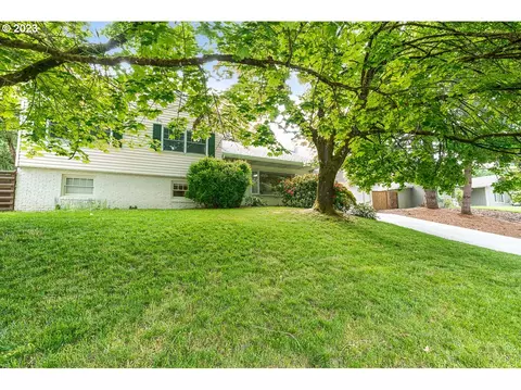 2109 NE 129th Ave, Vancouver, WA 98660