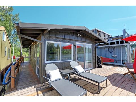 17557 NW Sauvie Island Rd #45, Portland, OR 97231