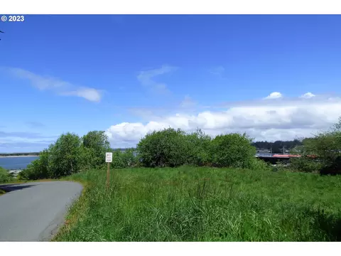 0 Oregon Ave, Bandon, OR 97411