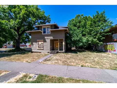 611 E 15th Ave, Eugene, OR 97401