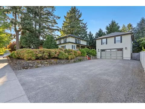 16901 SE 34th St, Vancouver, WA 98683