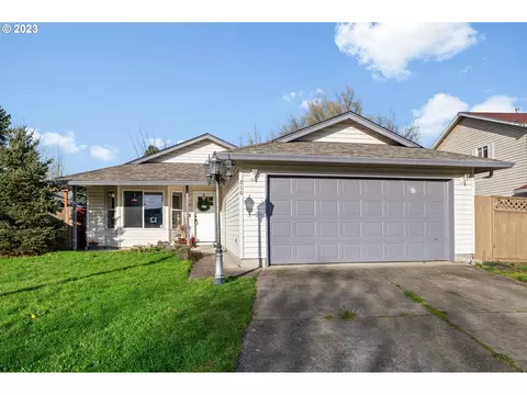 316 SE 9th St, Battle Ground, WA 98604