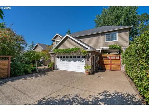 10717 SW 80th Ave, Tigard, OR 97223