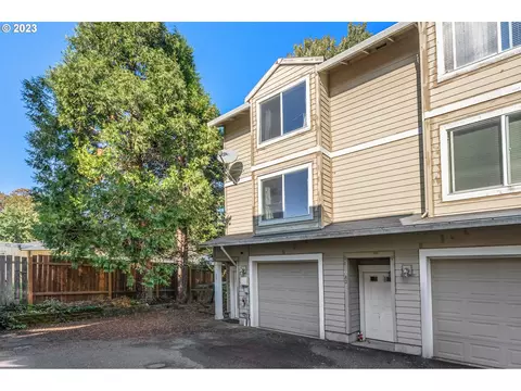 17505 SW Blanton St #A1, Beaverton, OR 97078
