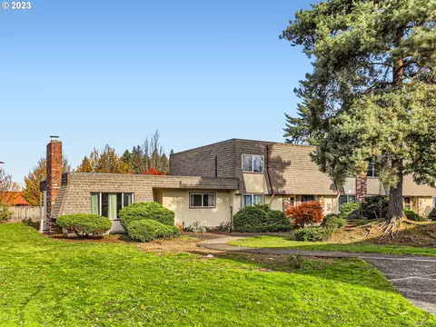 18435 NE Glisan St, Portland, OR 97230