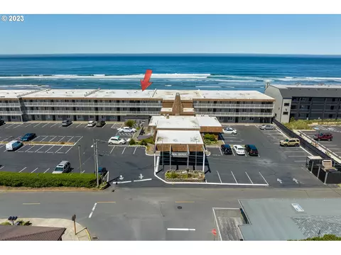 145 NW Inlet Ave # 312, Lincoln City, OR 97367