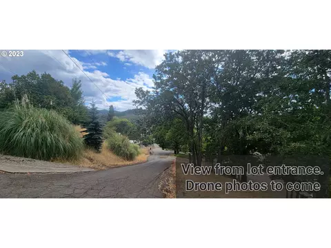 0 NE Casper St, Roseburg, OR 97470
