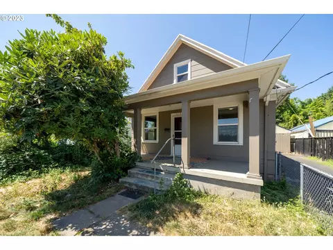 11121 SE 31st Ave, Milwaukie, OR 97222