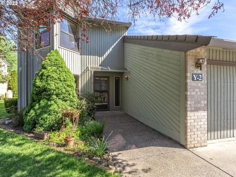 3300 NE 164th St #Y2, Ridgefield, WA 98642