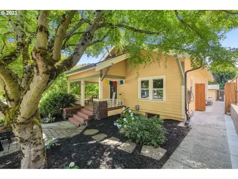 3505 NE 28th Ave, Portland, OR 97212