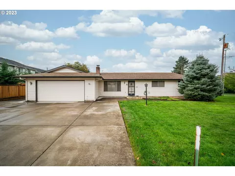 11415 NE 23rd St, Vancouver, WA 98660