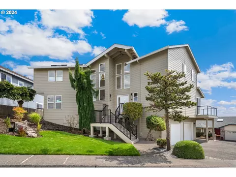 530 NW View Ridge Way, Camas, WA 98607