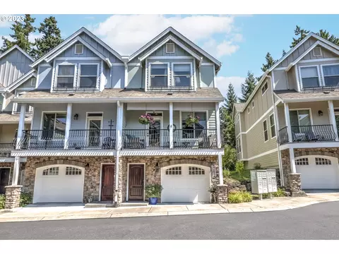 1958 NE 49th Way #END, Hillsboro, OR 97124