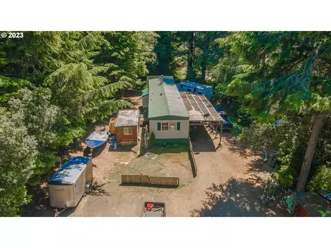 91036 Shell Ln, Coos Bay, OR 97420