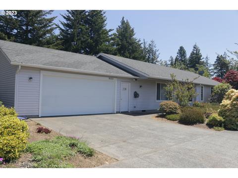 1620 Upas St, Florence, OR 97439