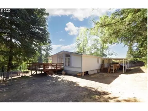 345 Main St, Elkton, OR 97436