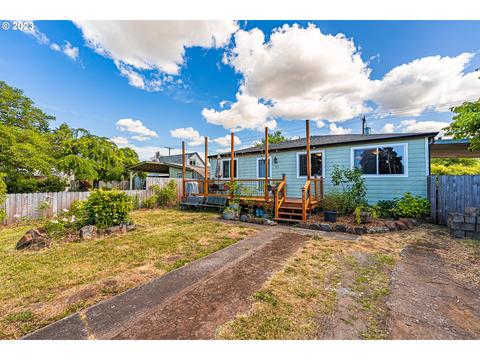 1051 B St, Springfield, OR 97477