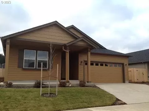 1295 Riverfront Way, Cottage Grove, OR 97424