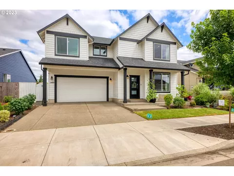 1480 Foxglove St, Woodburn, OR 97071