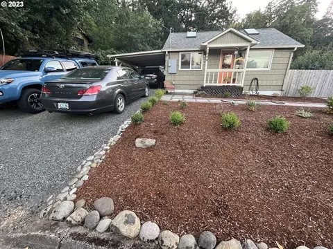 1840 Augusta St, Eugene, OR 97403