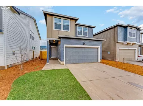 2615 26th Loop, Springfield, OR 97477