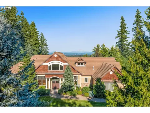 17431 S Holcomb Rd, Oregon City, OR 97045