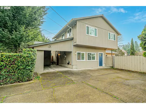 8060 SW Landau St, Portland, OR 97223