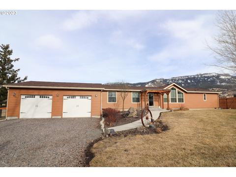 1205 Conklin Rd, Cove, OR 97824