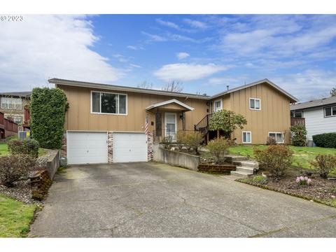 2160 NW 14th St, Gresham, OR 97030