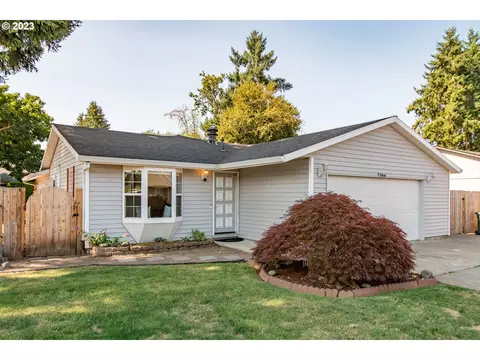 3466 SE Cedar St, Hillsboro, OR 97123