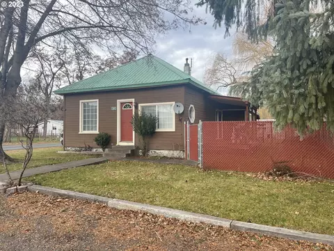 1301 Z Ave, La Grande, OR 97850