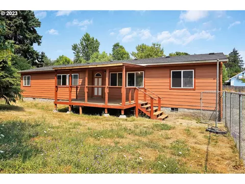 166 Ellis St, Falls City, OR 97344