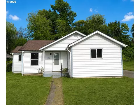 973 23rd Ave, Sweet Home, OR 97386