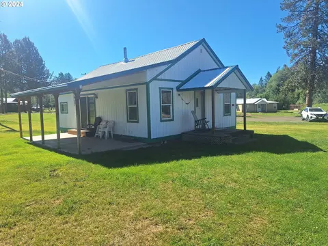 804 W Highway 82, Wallowa, OR 97885
