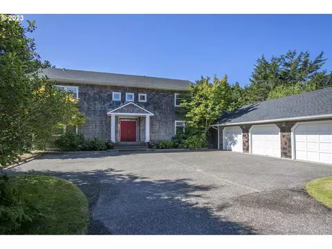 365 Pacific Way, Gearhart, OR 97138