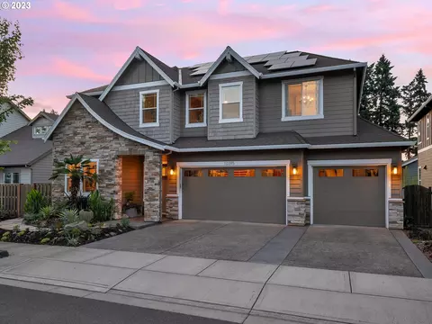 10395 SW Rayborn Ct, Tualatin, OR 97062