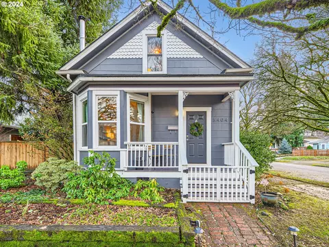 5404 SE Gladstone St, Portland, OR 97206