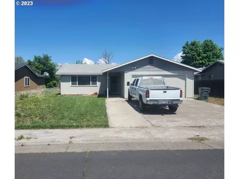 1080 W Ridgeway Ave, Hermiston, OR 97838