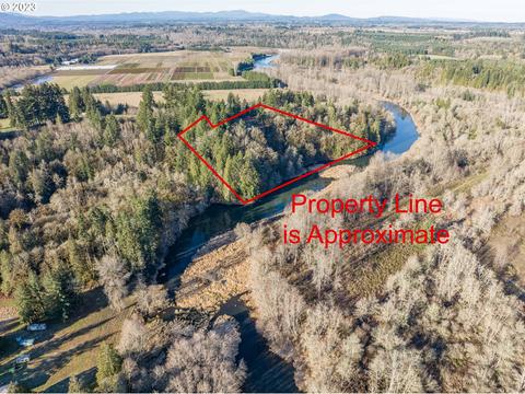 Eadon Rd, Toledo, WA 98591