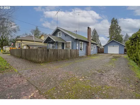 1171 SW Levens St, Dallas, OR 97338