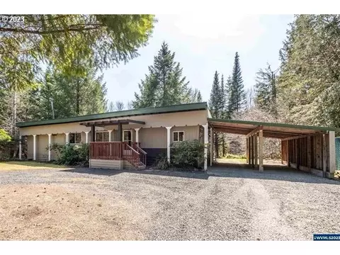 49830 N Santiam Hwy, Idanha, OR 97350