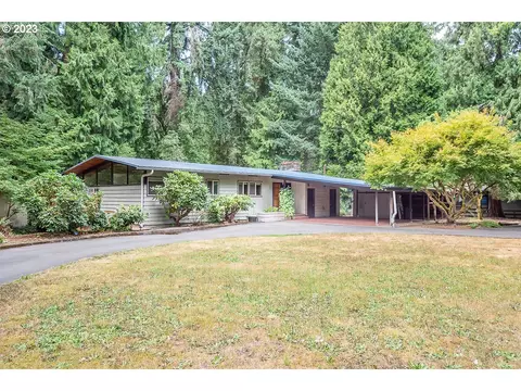 18833 Old River Dr, West Linn, OR 97068