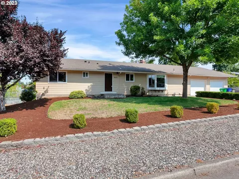 10615 SE Lexington St, Portland, OR 97266