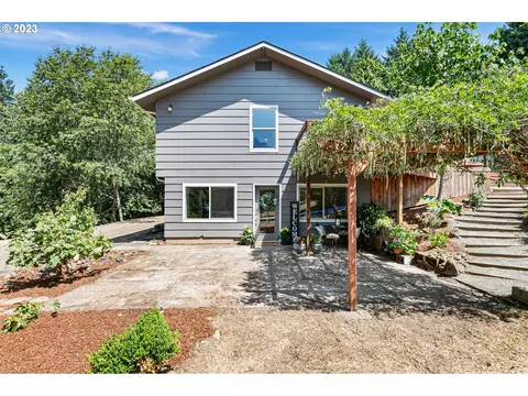 88671 Missy Ln, Springfield, OR 97478