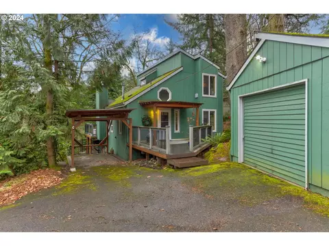 509 S Taylors Ferry Rd, Portland, OR 97219