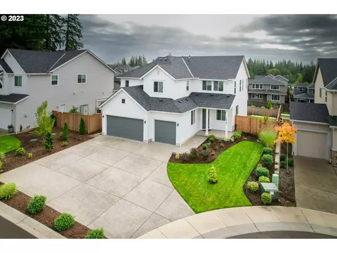 1318 NE 39th Ct, Camas, WA 98607