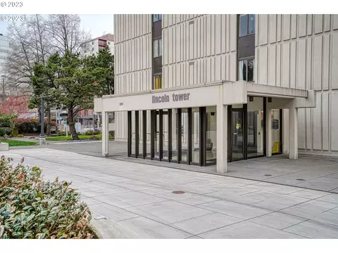 2211 SW 1st Ave #1401, Portland, OR 97201