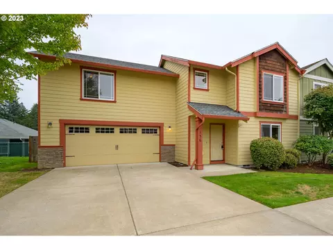 156 NE American Dr, Mcminnville, OR 97128